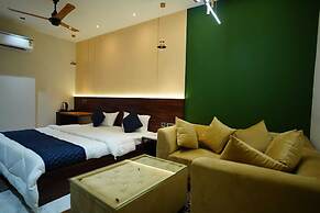 Hotel Ambassador