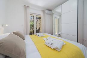 Apartments Ema