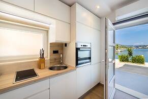 Apartments Ema