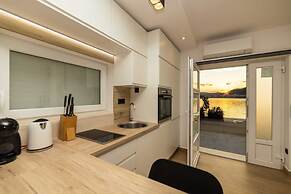 Apartments Ema
