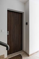 Apartment Why Not