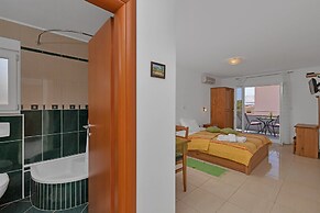 Apartments Villa Juric