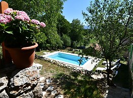 Apartment Rural Podastrana