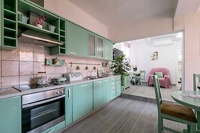 Holiday Home Shabby
