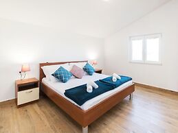 Apartments Mistral