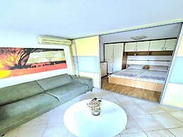 Green Terrace Apartment I