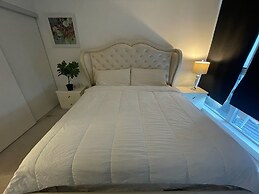 Toronto downtown suites