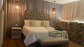 ALTAMONTE HOTEL BOUTIQUE