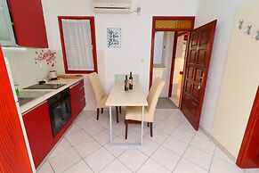 Seafront Apartments Anthony
