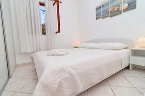 Seafront Apartments Anthony