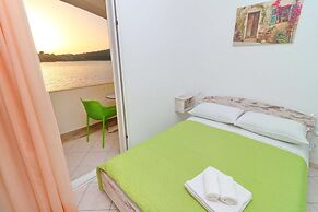 Seafront Apartments Anthony