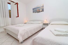 Seafront Apartments Anthony