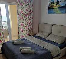 Yellow Apartment Saranda