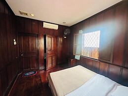 Levady Guest House
