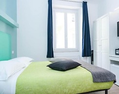 Lia Rooms