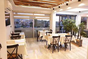 GREEN NAZAR HOTEL