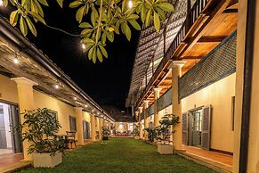 The Dutch Bungalow