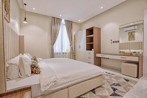 Amber Hospitality Al Qirawan