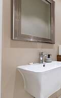 Amber Hospitality Al Qirawan