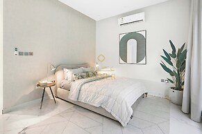 Amber Hospitality Al Qirawan