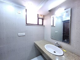 Hermitage Huts Tourist Resort
