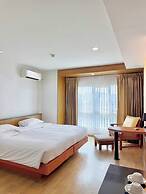 Cozy Don Mueang Hotel