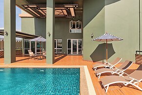 Cozy Don Mueang Hotel