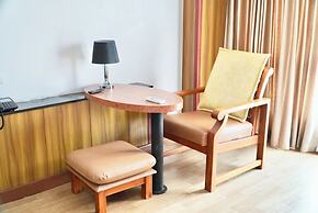 Cozy Don Mueang Hotel