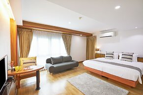 Cozy Don Mueang Hotel