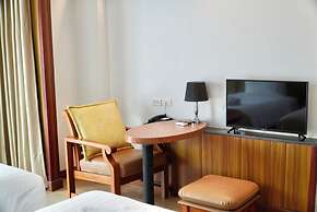 Cozy Don Mueang Hotel