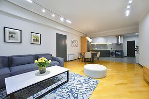 CheckInn Apartments