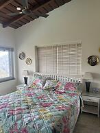 Luxsugero Penthouse Kaichidham