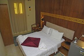 New Pyramids Paradise Hostel