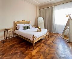 El Otel Hotel
