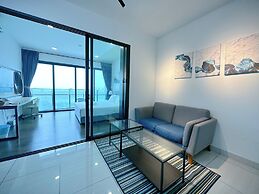 Almas Suites Puteri Harbour by Stayrene