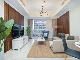 2bed Chic Apt Burj Khalifa Gym/pool by Belvilla