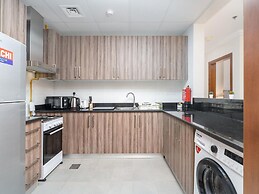 2bed Chic Apt Burj Khalifa Gym/pool by Belvilla