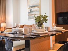 Lux 1BR Apt Burj Khalifa View by Belvilla