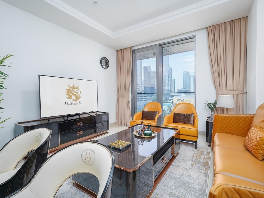 Lux 1BR Apt Burj Khalifa View by Belvilla