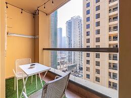 3BR City View in JBR Parking Pool by Belvilla