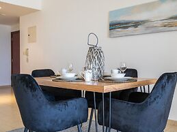 Stunning 1BR Apt City View JBR Beach by Belvilla