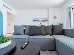 Stunning 1BR Apt City View JBR Beach by Belvilla