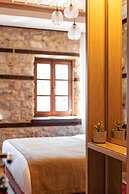 Archontiko Kitsou - Boutique Hotel