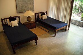 Cobalt Golf Villa by TSC, Kandy