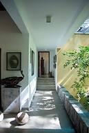 Cobalt Golf Villa by TSC, Kandy