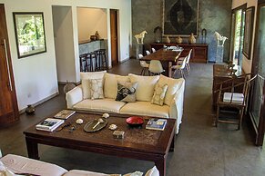 Cobalt Golf Villa by TSC, Kandy
