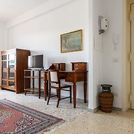 Via Coriolano 8 in Naples