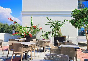 Port Selene Otel