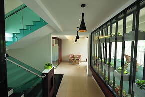 Thekkady Gavi Suites