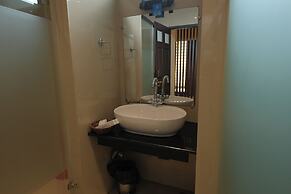 Thekkady Gavi Suites